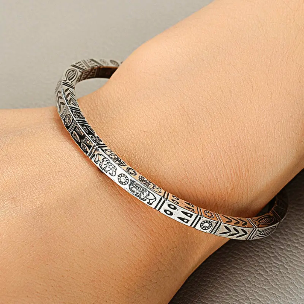 Totem Bracelet (Adjustable)
