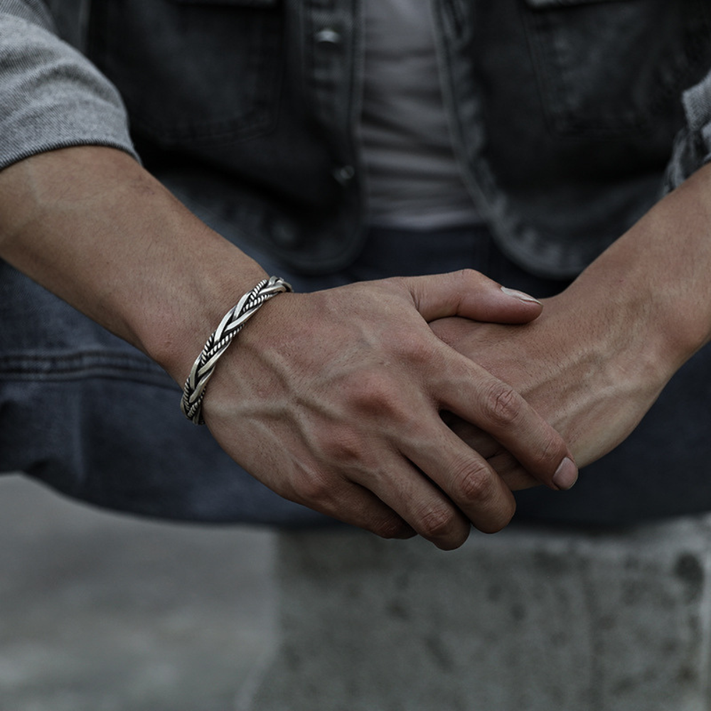 Energy Flow Bracelet (Adjustable)